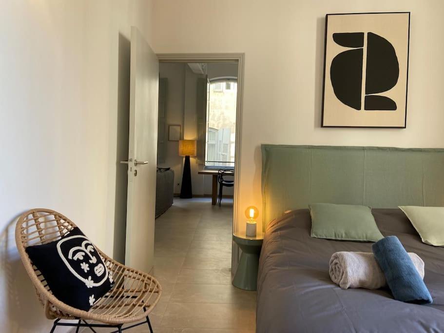 Appartement Avec Ventilateurs Proche Du Palais Des Papes Avignon Eksteriør billede